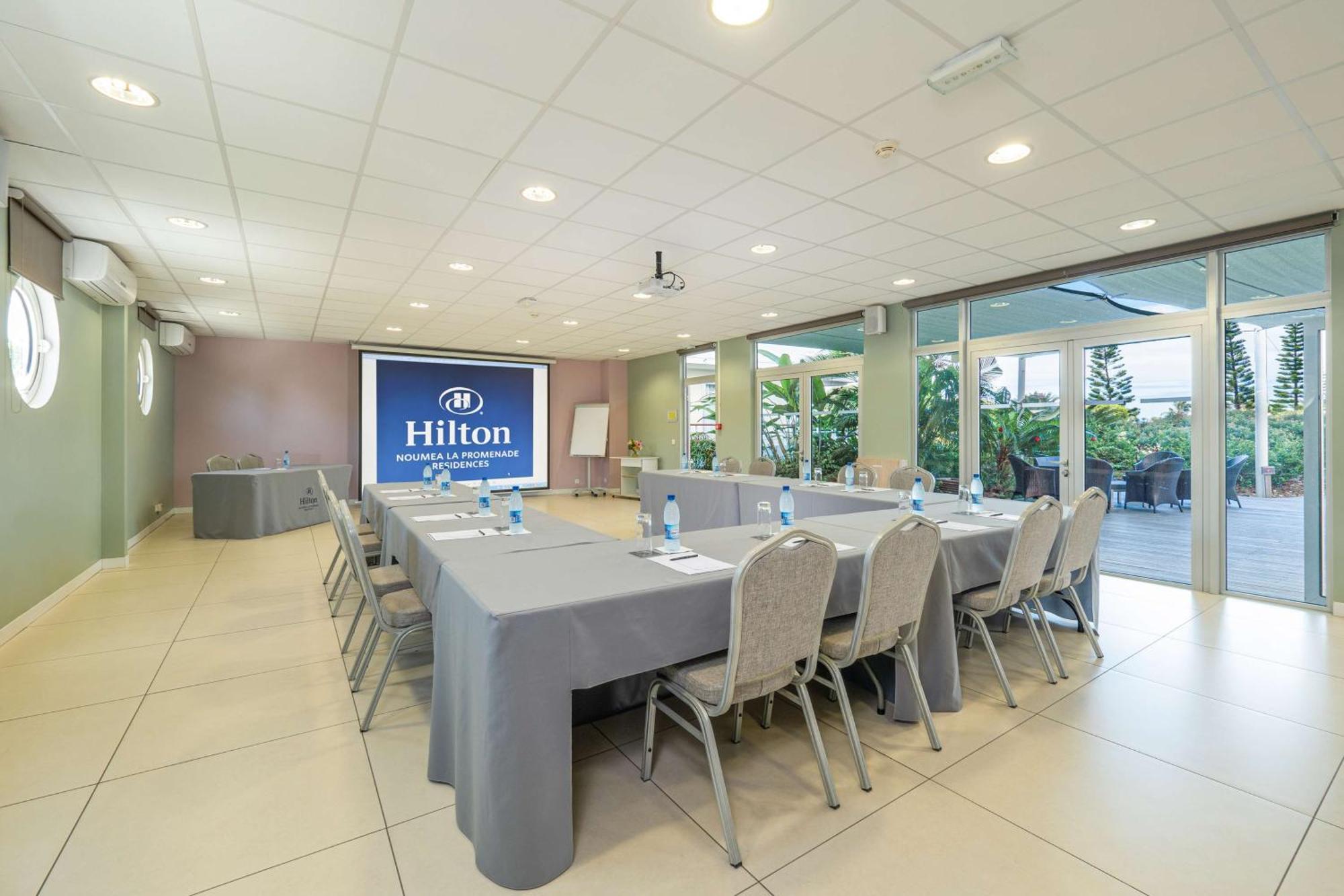 Hilton Noumea La Promenade Residences Экстерьер фото