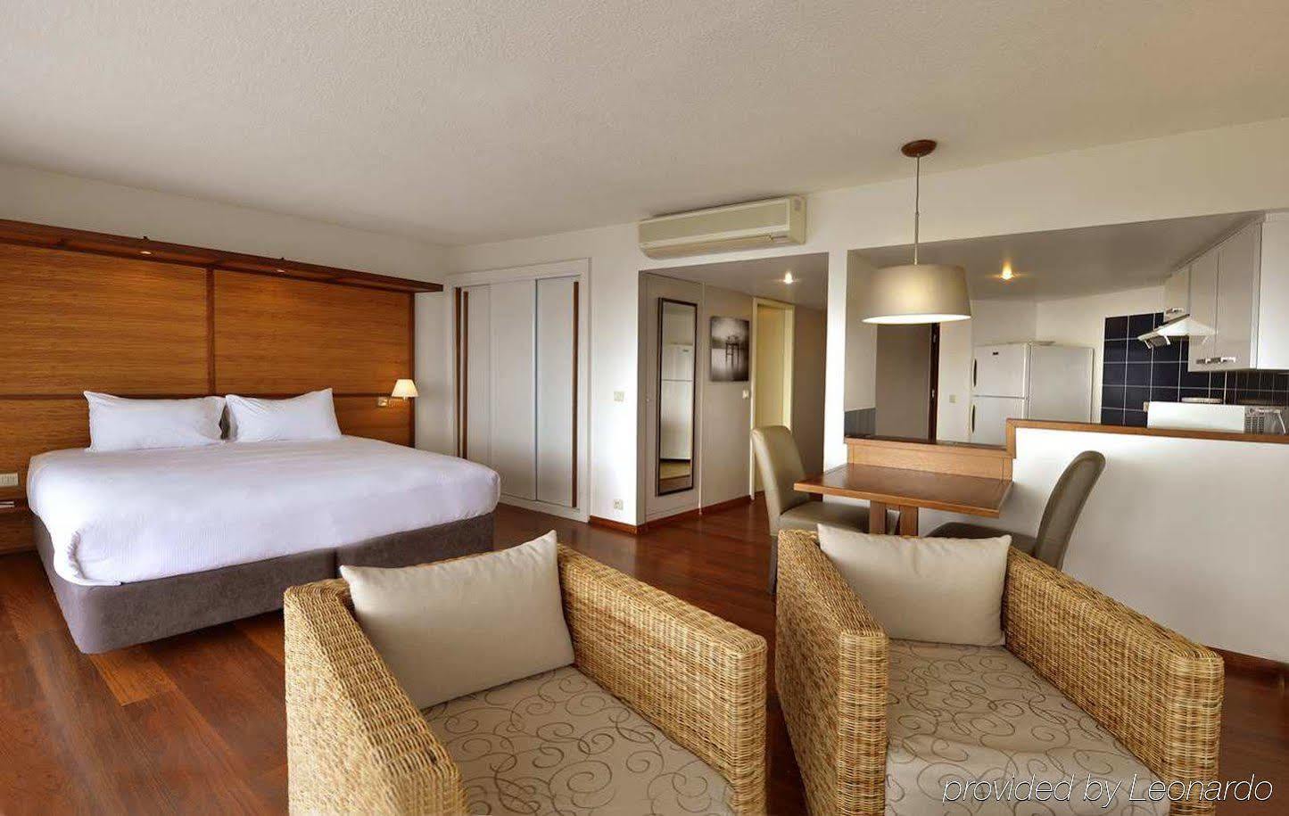 Hilton Noumea La Promenade Residences Экстерьер фото